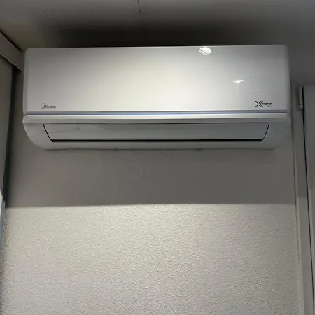 En Rez-de-jardin Apartment Nizza
